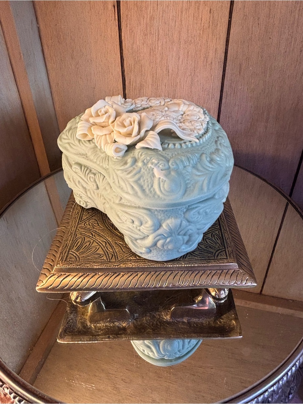 Heart-Shaped Decorative Trinket Box with Cameo Detail - Pale Aqua - Picture 5 of 16